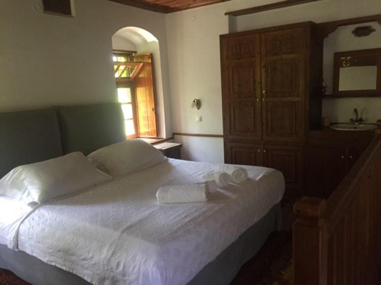 Saxonis Houses & Saxonis Villa Papingo Dış mekan fotoğraf